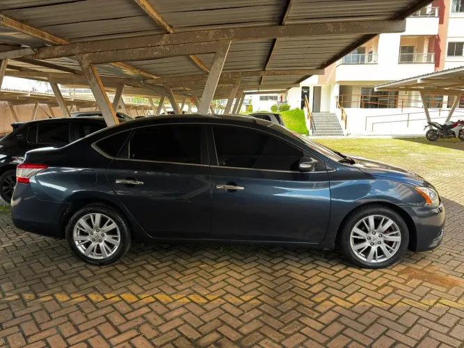 Nissan Sentra SL 2.0/ 2.0 Flex Fuel 16V Aut. 2014