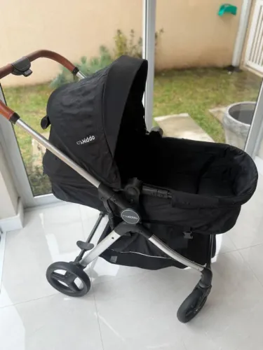 Conjunto carrinho + bebê conforto com base para o carro - Kiddo Speedy