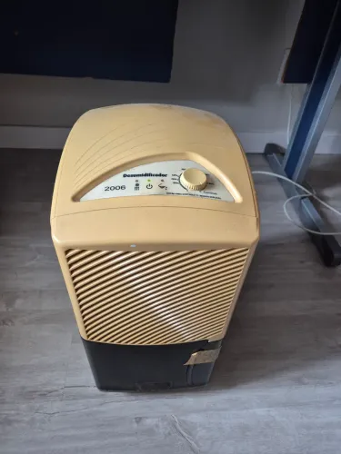 Desumidificador Desidrat Plus Capacidade de 3 litros