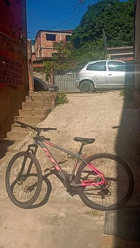 VENDE-SE GTI ARO 29 