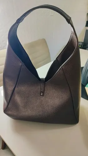 Bolsa corino na cor marron