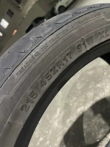 Vendo pneu aro 17
