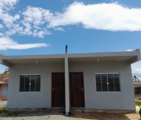 Aluga casa em São Francisco do Sul /itaguacu