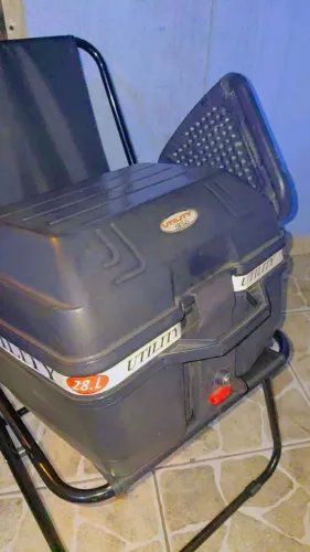 Caixa baú para moto