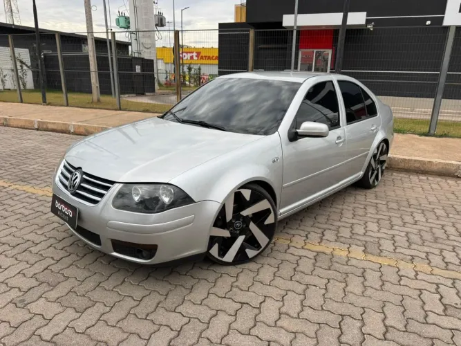 Volkswagen Bora 2.0/ 2.0 Flex 8V Mec. 2009