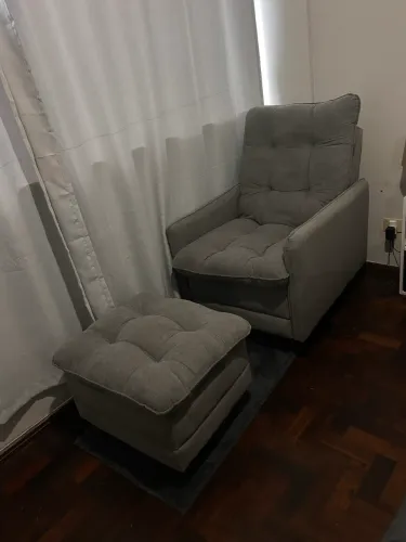 Poltrona Matrix com Puf