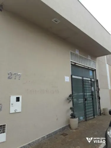 PONTO COMERCIAL COM 148m² PRÓXIMO À IGREJA MEDALHA MILAGROSA