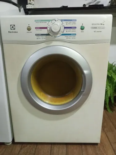 Secadora Electrolux turbo 10kg