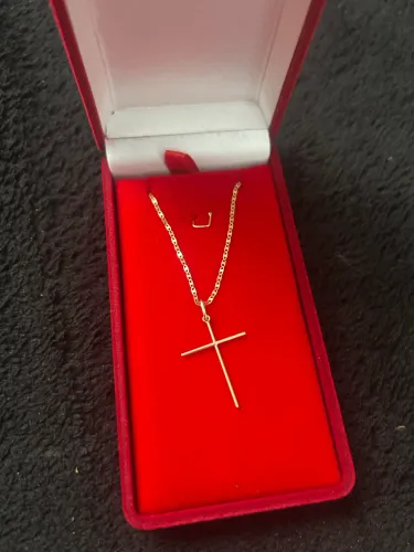 Colar de ouro pisatrine 18 k