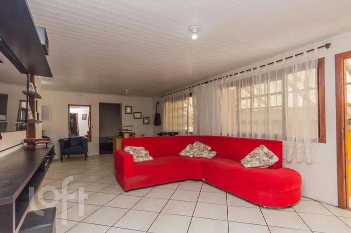 Casa à venda em Vila Ipiranga com 206 m², 6 quartos, 5 vagas