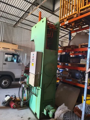 Prensa 80 ton hidraulica com nr12 aceito troca