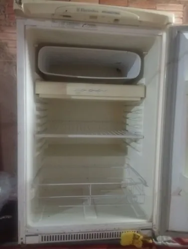 vendo frigobar