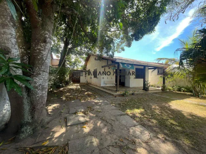 Casa de Condomínio à venda, 4 quartos, 2 suítes, 2 vagas, Paraty - Araruama/RJ - R$ 355.00
