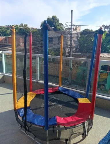 Pula-pula infantil. 
