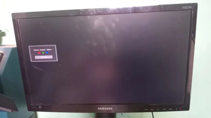 Monitor samsung 21