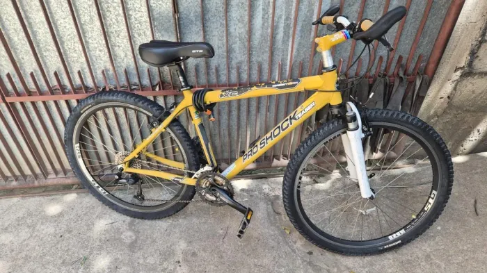 Bicicleta ProShock 27 Marchas