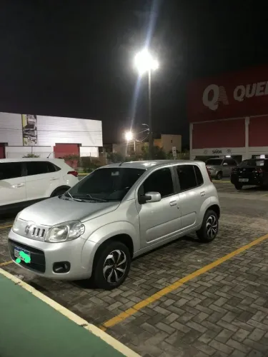 Fiat Uno Vivace/rua 1.0 EVO Fire Flex 8V 5P 2012