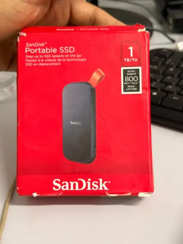Vendo SSD SAN DISK portátil 1TB TIPO C