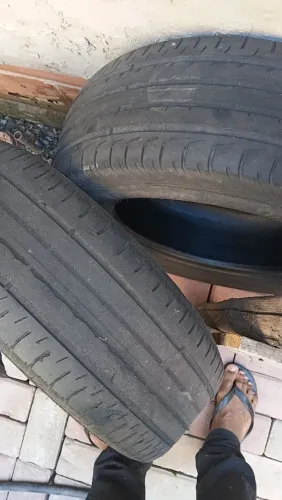 Par de pneu 205/60R15