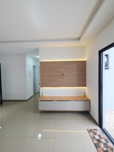 Casa com 1 suíte +1 dormitório Semi Mobiliada - Bairro Quinta dos Açorianos - Barra Velha/