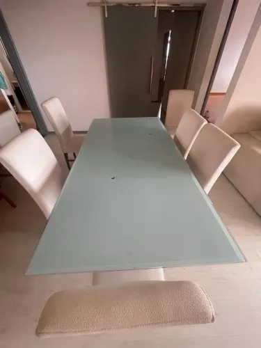 Vendo mesa tampo de vidro 6 lugares