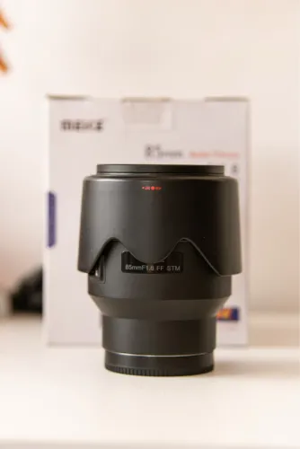Lente 85mm 1.8 meike(o melhor desfoque) mount Sony 
