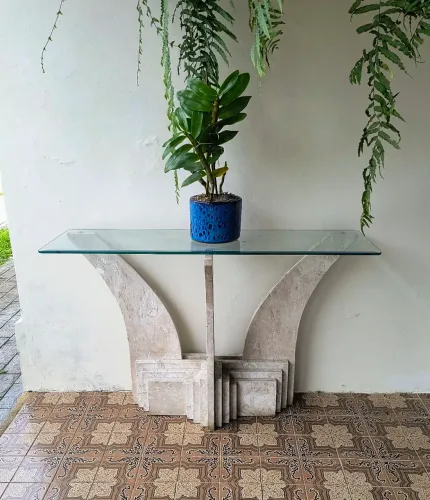 Aparador em mármore
