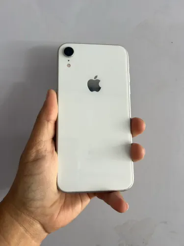 iPhone XR 64gigas bateria 80%
