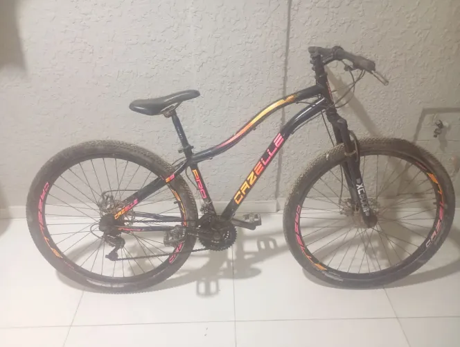 Bicicleta cazelle aro 29,  (450 $$)