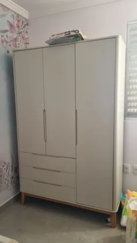 Guarda roupa