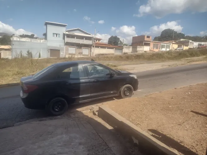 Ford KA+ Sedan 1.5 16V Flex 4P 2016