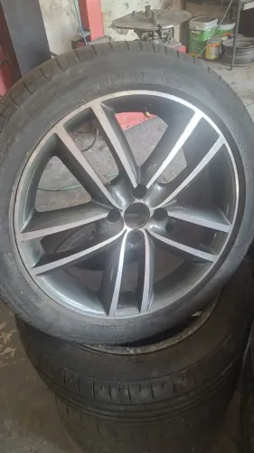 Rodas 17 com pneus