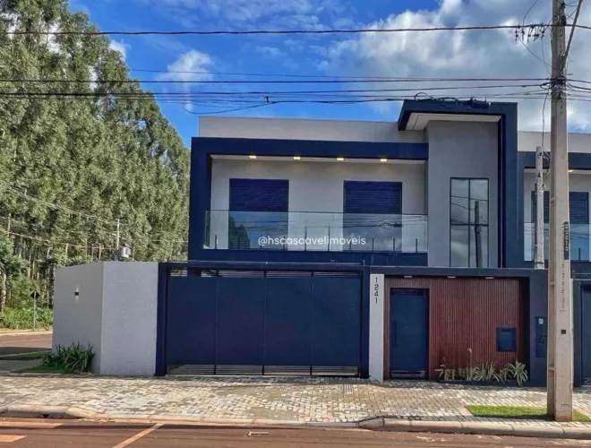 Sobrado no Tropical 4 para venda com 1 suite + 2 dormitórios e sobra de terreno