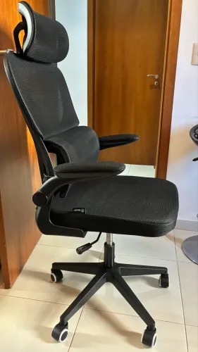 Cadeira Escritório Ergonômica Genebra B500 Luvinco - Excelente Estado