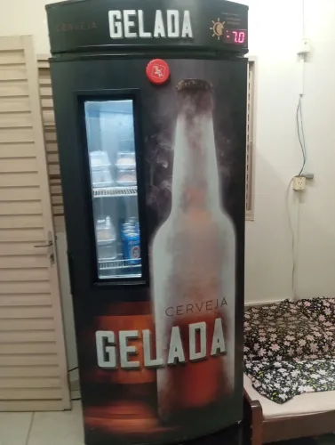 Cervejeira expositora