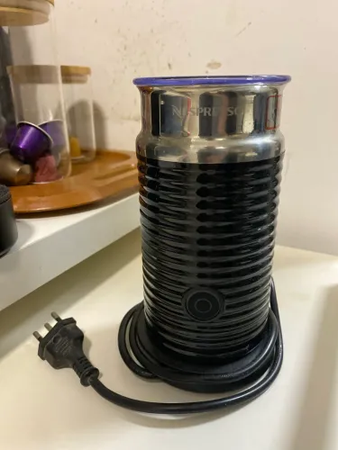 NESPRESSO AEROCCINO 3 Espumador e De Leite Nespresso Usado Somente 1 vez