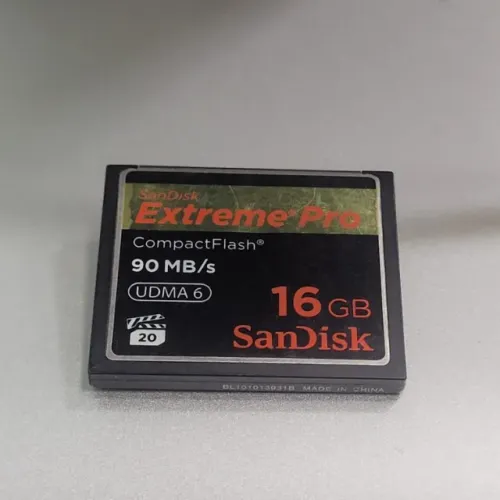 Cartão de Memória Compact Flash SanDisk Extreme Pro 16GB 90MB/s (UDMA 6)