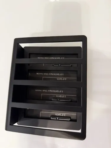 Storage 4 baias de Hds USB