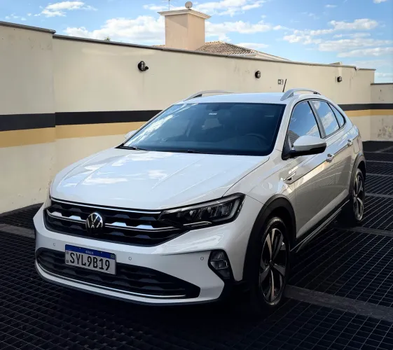 Volkswagen Nivus Highline 1.0 200 TSI Flex AUT 2024