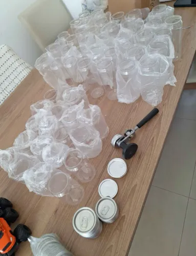 Kit latas transparente cristal 250/330ml mais seladora manual