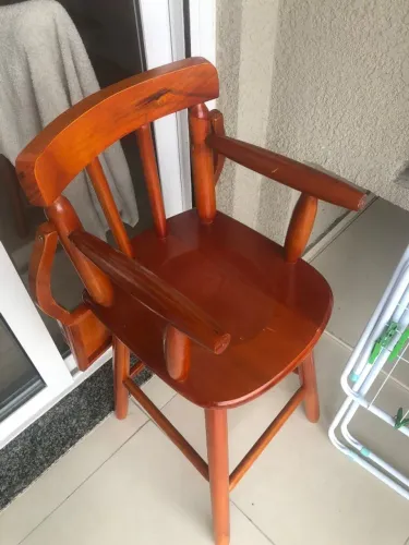 cadeira infantil para restaurante