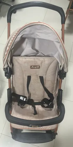 Carrinho de Bebê + Bebê Conforto