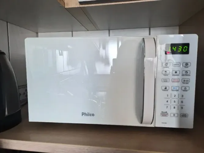 Micro-ondas Philco PMO26B Branco 26L