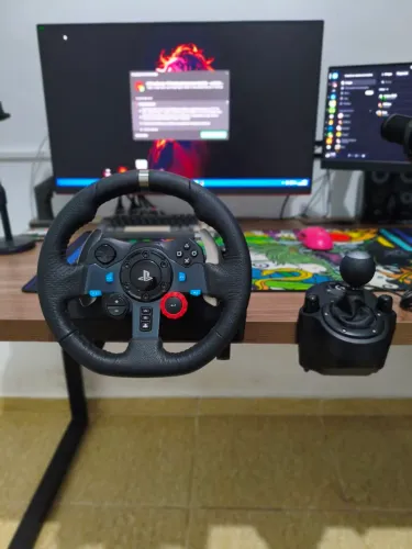 Volante Logitech G29 + Câmbio + Cockpit de PVC