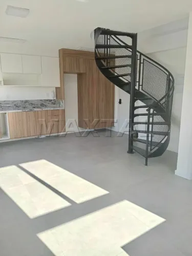 Apartamento duplex novo em Santana, de 73,87 m², com 2 suítes e móveis embutidos.