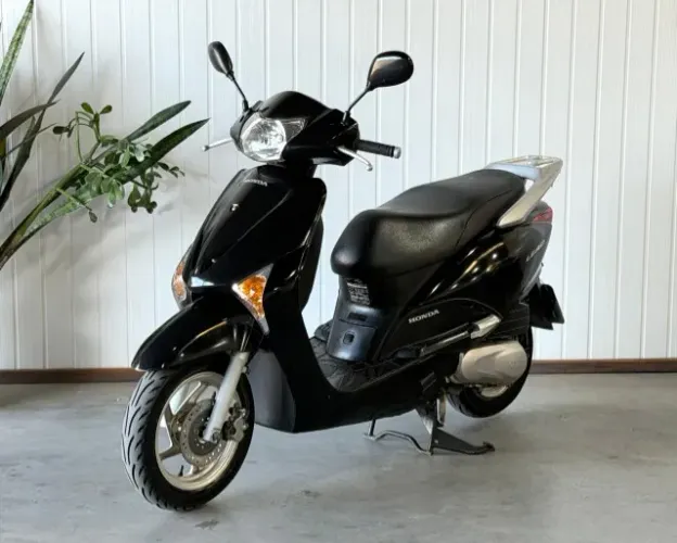 Honda - Lead 110 2015