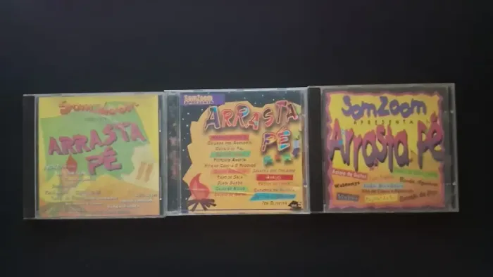 CDs antigos Arrasta Pé