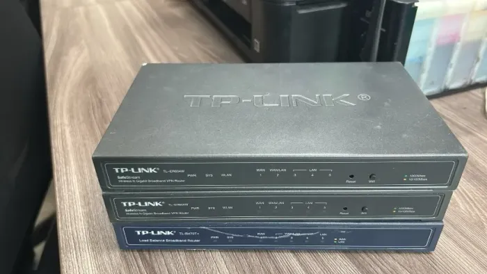 3 ROTEADORES TP-LINK CORPORATIVOS ? SAFESTREAM VPN + LOAD BALANCE