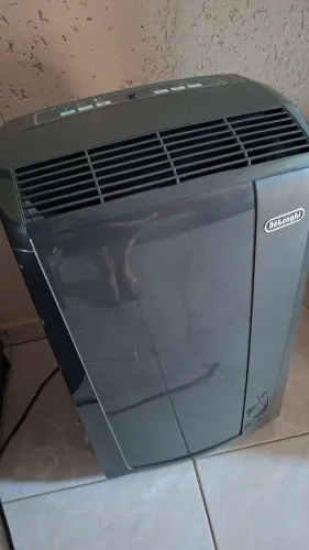 Ar-Condicionado Portátil DeLonghi Pinguino 12.000 BTUs 127V - Bom Estado