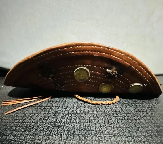 Chapeu couro com enfeites estilo cangaceiro OFERTA
